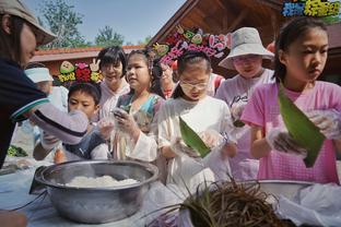 吉布斯-怀特：在狼队时就与努诺关系很好，当时学到了很多